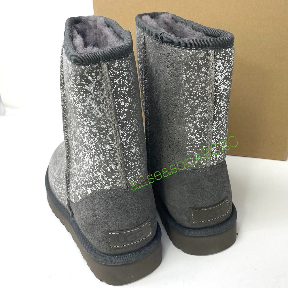 🌿SPRING SALE🌿 UGG Classic Short 2 Foil Glam Women’s Boots Size 7 - Picture 9 of 9